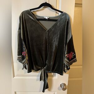 Tribal Lovestitch Women's Boho Hippie Top Large Velvet Floral Embroidered Tie Up